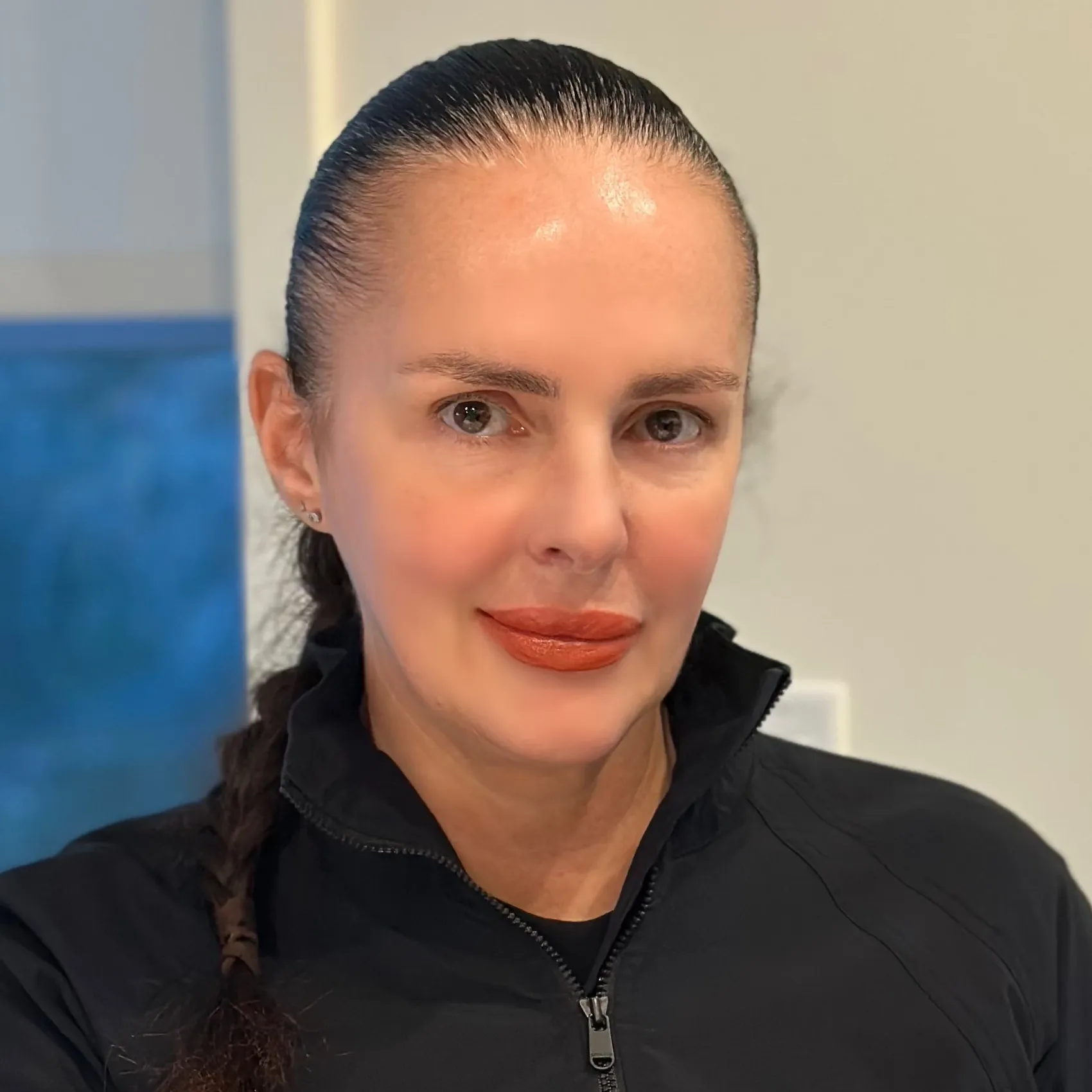 Elena - Co-founder of COZYFRESH